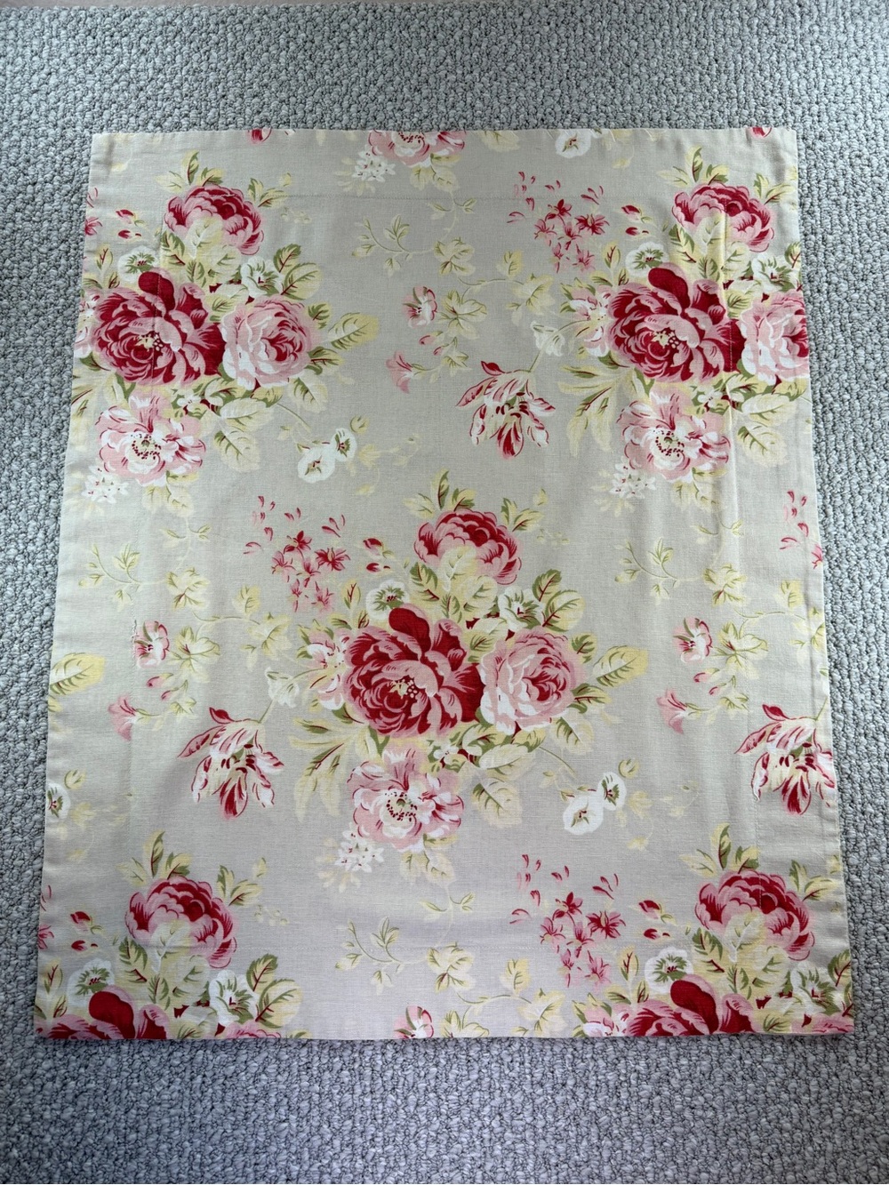 Pottery Barn Vintage Pillow Sham Shabby-Chic English Cabbage Rose Print Standard